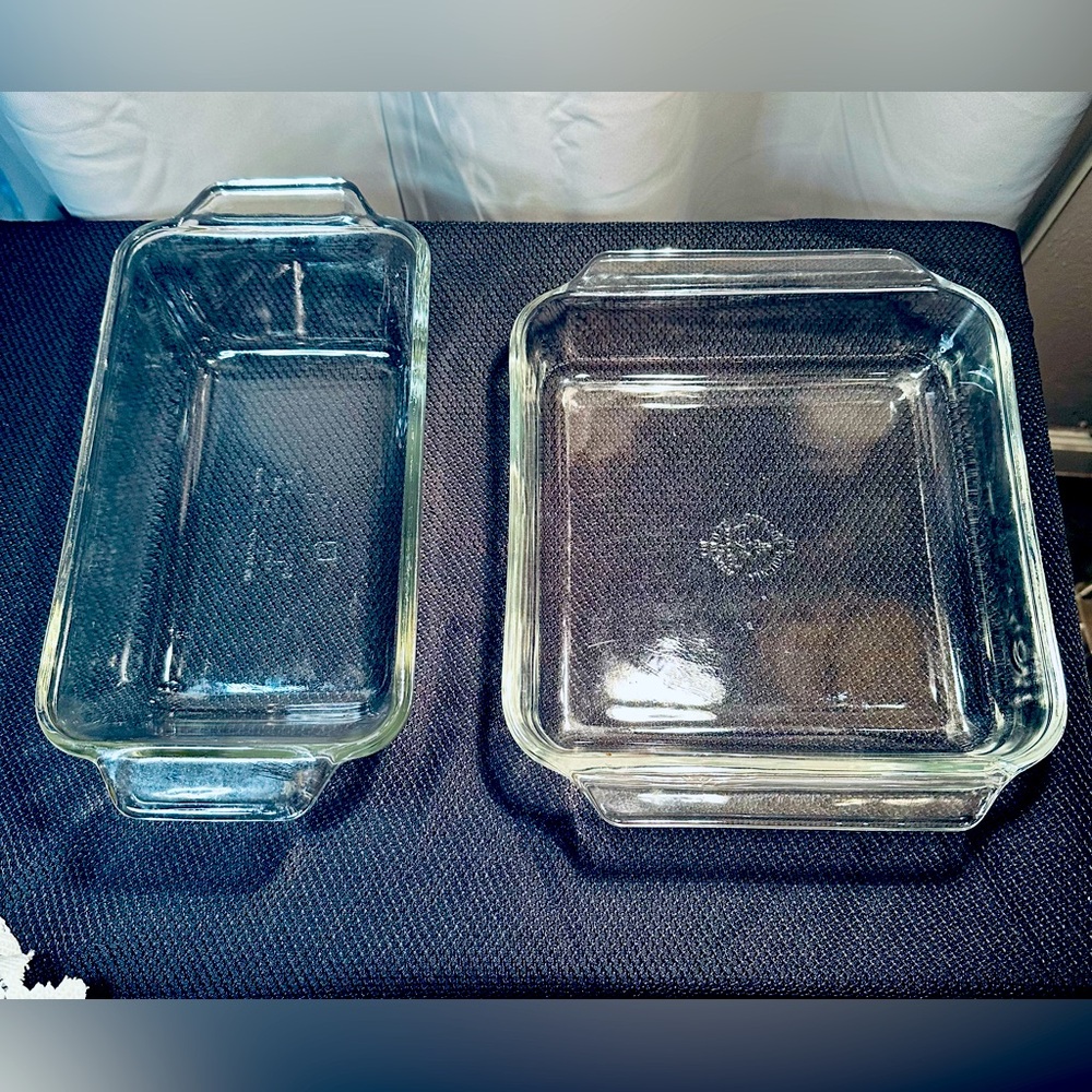 Vintage Anchor hocking Loaf Dish And Baking Dish